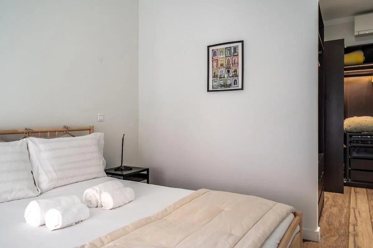 Central T2 With Ac And Patio Near Av Da Liberdade Lisboa Apartmán