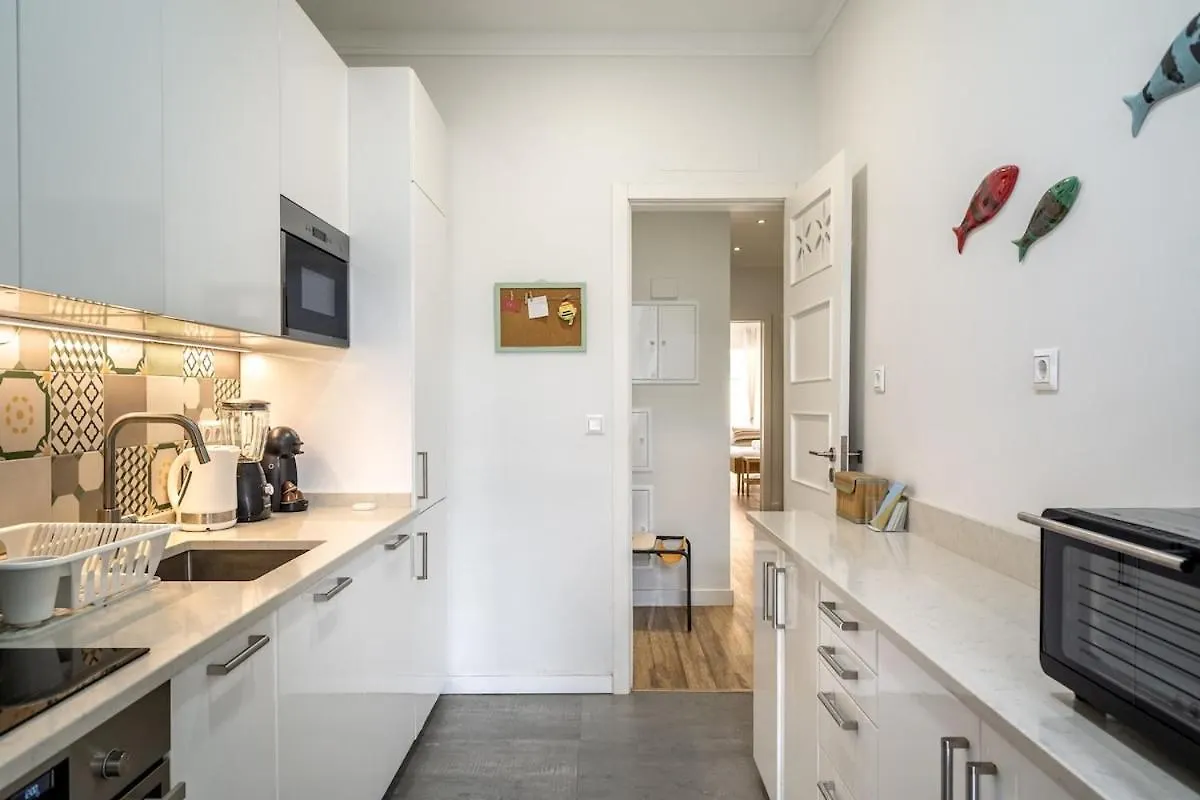 Central T2 With Ac And Patio Near Av Da Liberdade Lisbon 0*,  Portugal